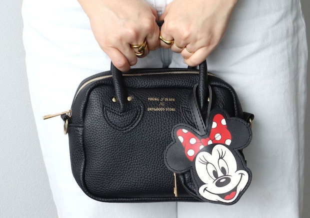 宝島社 ムック付録 sweet presents YOUNG&OLSEN(ヤングアンドオルセン)SHOULDER BAG with Disney MINNIE MOUSE 宝島社ムック付録sweet presents YOUNG&OLSEN(ヤングアンドオルセン)SHOULDER BAG with Disney MINNIE MOUSE1