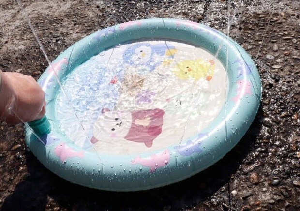ダイソー 噴水マット(直径約50cm) 使用例 ダイソー 噴水マット(直径約50cm) 使用例
