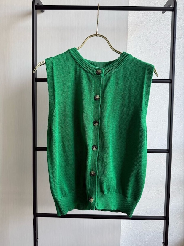 GU フロントボタンセーター(ノースリーブ)Q GU フロントボタンセーター(ノースリーブ)Q 55 GREENの商品写真