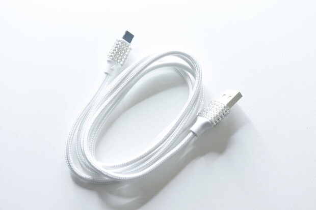 充電専用ケーブル（ライトニング、5V／2.4A、1m、ラインストーンコネクタ）