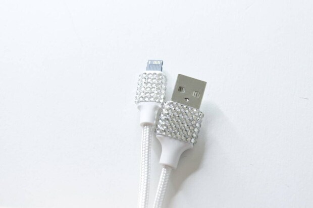 充電専用ケーブル（ライトニング、5V／2.4A、1m、ラインストーンコネクタ）　デザイン