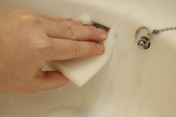 ダイソー キッチンシートスポンジ(26枚、泡立ちソフトタイプ) ダイソーのキッチンシートスポンジ(26枚、泡立ちソフトタイプ)を浴室で使う