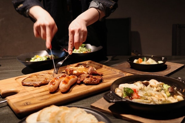 プレジャーリゾート 伊豆赤沢温泉 GRAX EARTH FIELD BBQディナーのグリル料理と一品料理