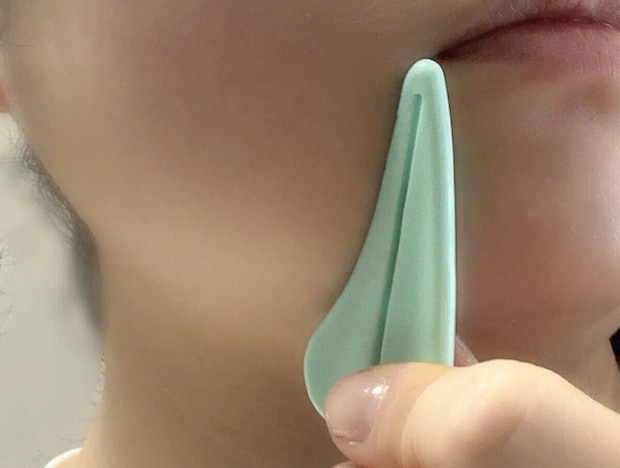 ダイソー　チェーン付きかっさ　使用例　かっさ