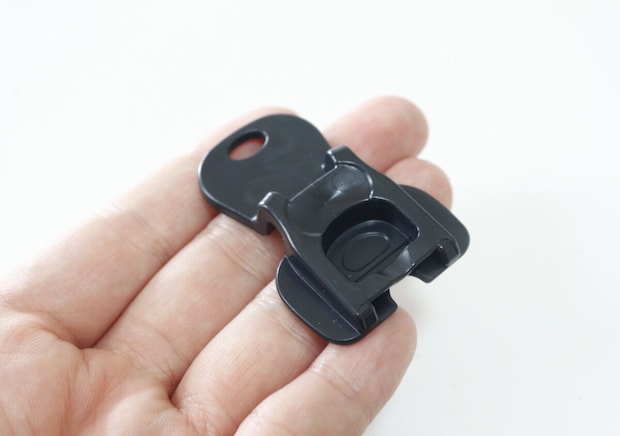「一度開けてもまた蓋できるの!?」SNSでも話題の100均の黒いマーカー