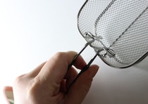100均で買えるクオリティじゃないって！調理の最後で大失敗…を防いでくれる調理グッズ
