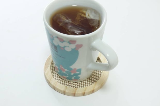 セリアの白木メッシュコースター 茶 丸の使用例