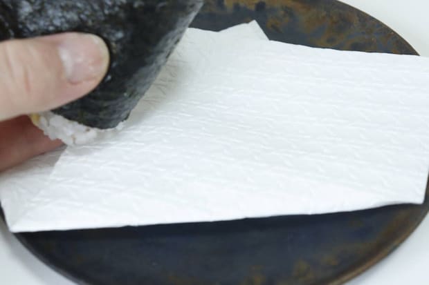 ダイソーの天ぷら敷紙の使用例
