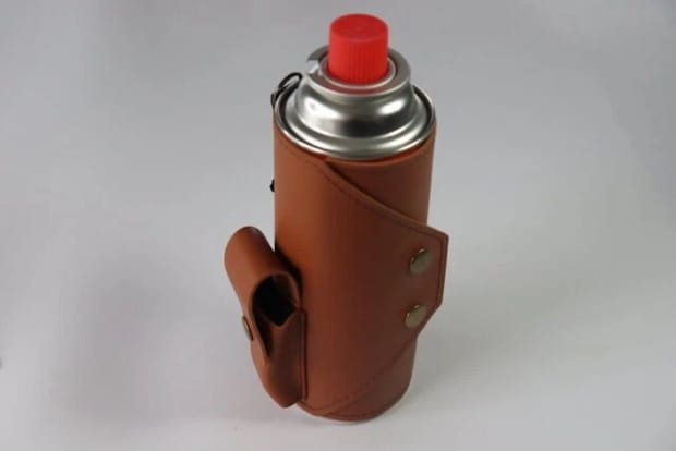 ダイソー　CB缶カバー（ポケット付）　　使用例