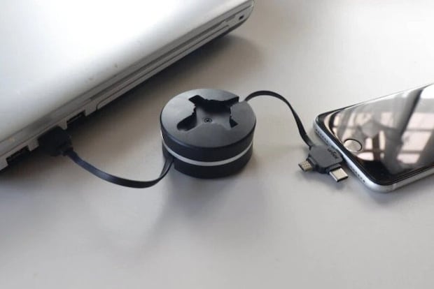 ダイソー 3in1リール式ケーブル 使用例 ダイソー 3in1リール式ケーブル 使用例