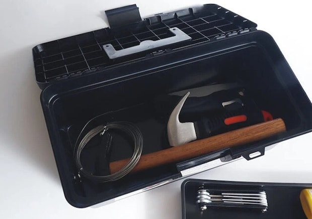 ダイソー 工具箱(16cm×32cm×12.5cm) 使用例 ダイソーの工具箱(16cm×32cm×12.5cm)の使用例