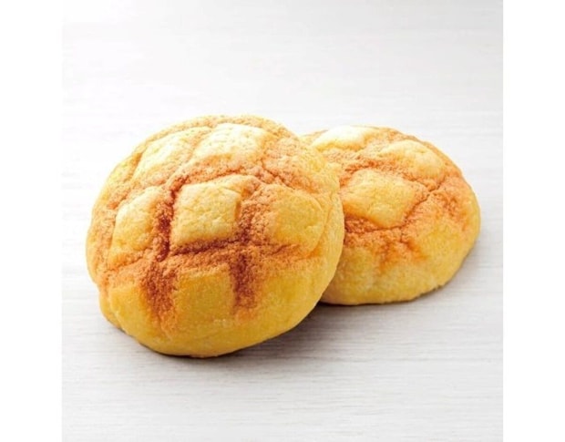 セブン-イレブンのお店で焼いたふんわりメロンパン