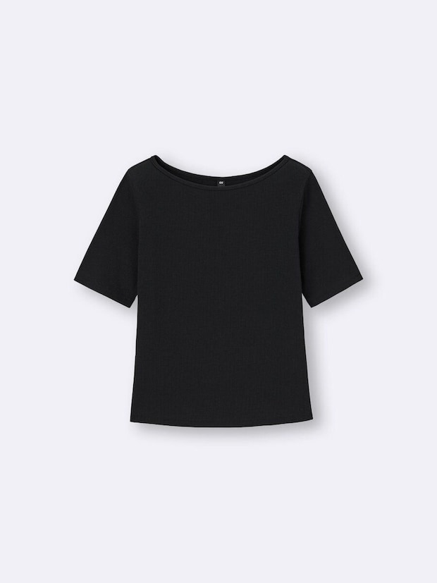 黒色のリブ素材ボートネック半袖Tシャツ