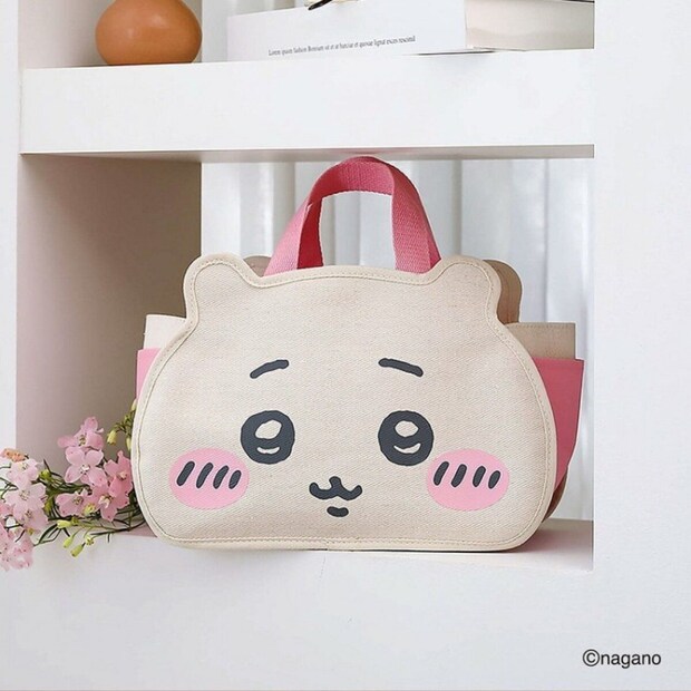 ちいかわの顔がデザインされたキャンバストートバッグ ちいかわの顔がデザインされたキャンバストートバッグ