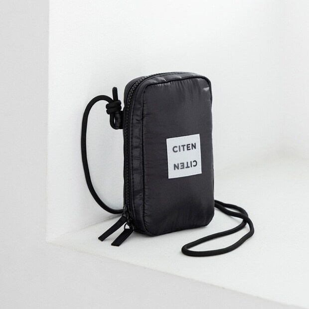 CITENの黒い多機能スマホショルダーバッグ CITENの黒い多機能スマホショルダーバッグ