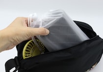 持ち運びに困らない！小さく折りたたんでバッグに入る！お出かけの100均便利グッズ