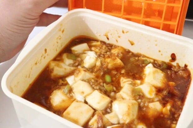 ダイソー麻婆豆腐職人で調理した豆腐とひき肉の麻婆豆腐 ダイソー麻婆豆腐職人で調理した豆腐とひき肉の麻婆豆腐