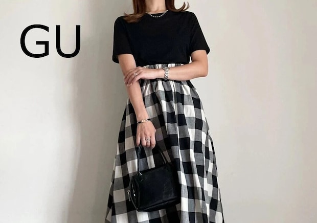 おしゃれさんが買ってるのはGUの「黒トップス」！リアル購入品＆真似したいお手本コーデ