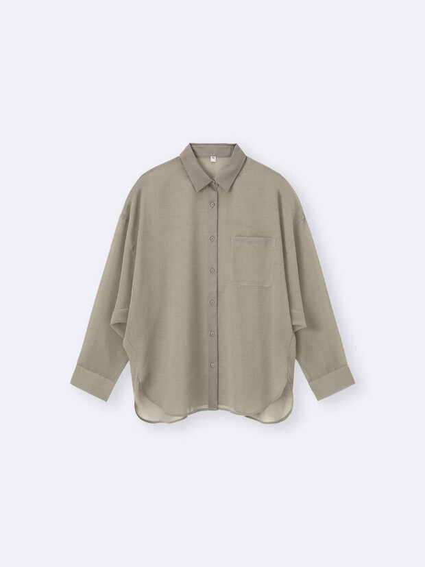 カーキ色のシアードルマンスリーブシャツ