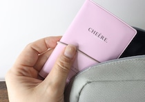ついに専用出たよ！「逆さにしても落ちにくい！」旅行に便利な100均マルチホルダー