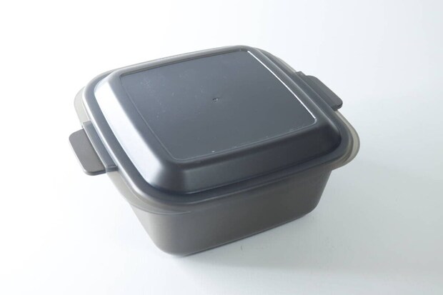 ダイソーのレンジ調理マルチクッカー大を上から見た全体像 ダイソーのレンジ調理マルチクッカー大を上から見た全体像
