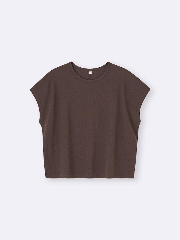 ブラウンのドライスラブTシャツを平置きした様子