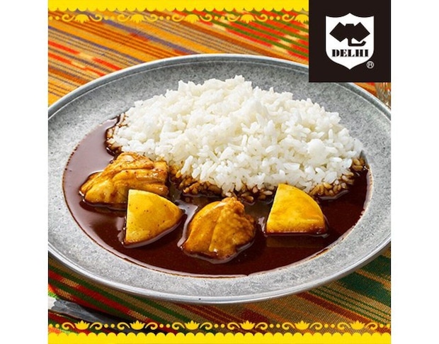 銀座デリー監修カシミールカレーの盛り付け