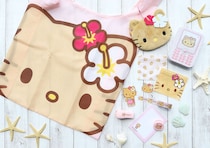 これ付録って豪華すぎる…！sweet9月号の日焼けキティグッズは早い者勝ちだから急いで～！