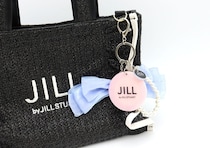 宝島さん…1000円以下でこの豪華さって本気なの！？ジルスチュアートの3点チャームセット♡