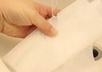 100均タオルが新感覚！「カビもヨレも気にならん！」「泡切れスピード段違い」「まるで素手」