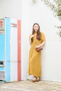 マスタードニットワンピで季節をまとう必見なスタイル美人の装い♡