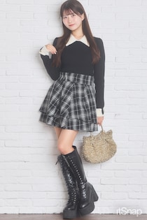 今どき韓国っぽなほっこりモノトーンは厚底ブーツでメリハリをON！