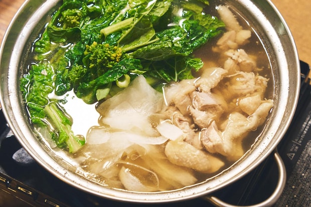 今週のあともう一品「鶏もも肉と菜の花の鍋」