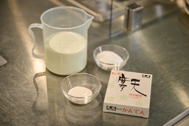 img_fujinotakako_001-11