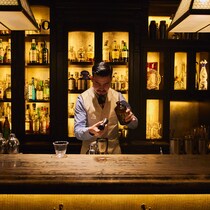 渋谷の「The SG Club」で“多層的な夜”を味わう、東京の知的バー体験｜22:00@渋谷