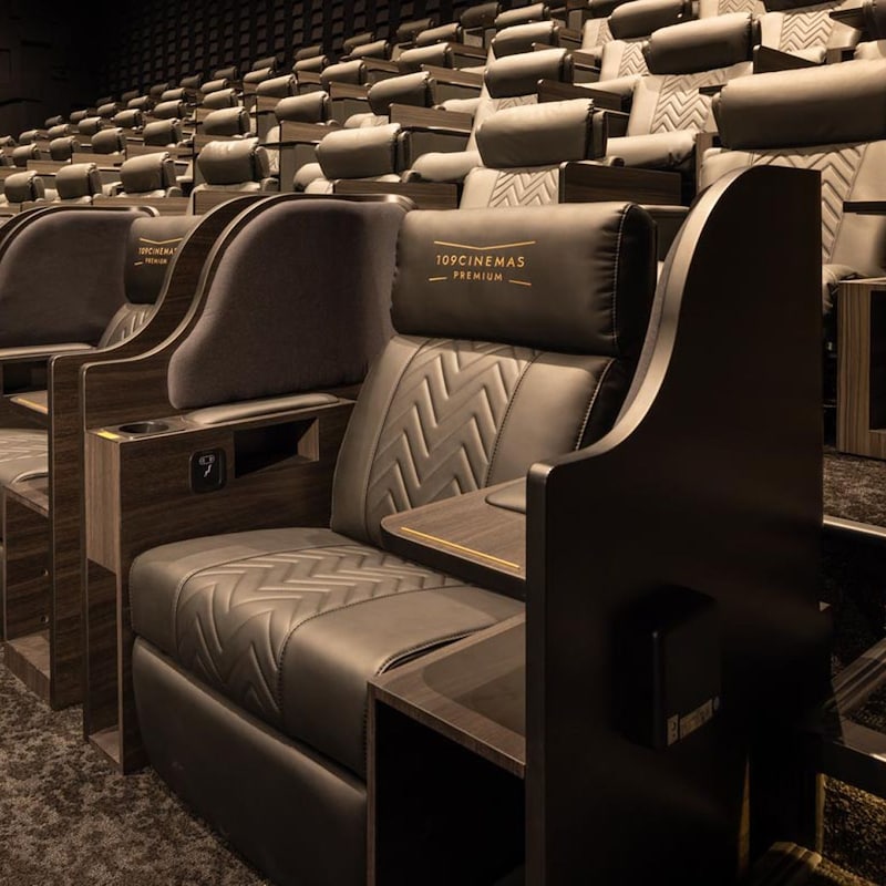 五感を満たす映画館プレミアムシート4選。贅を尽くした特等席へ