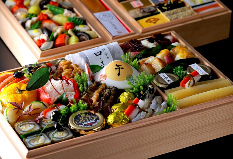 【2026年最新】創業170年!京都の老舗料亭「下鴨茶寮」が作る、祝いを願う豪華おせち