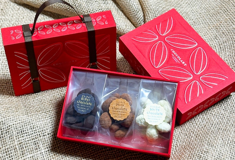 カカオポリフェノールたっぷり。カカオ豆がまるごと味わえる神戸発のチョコスイーツ