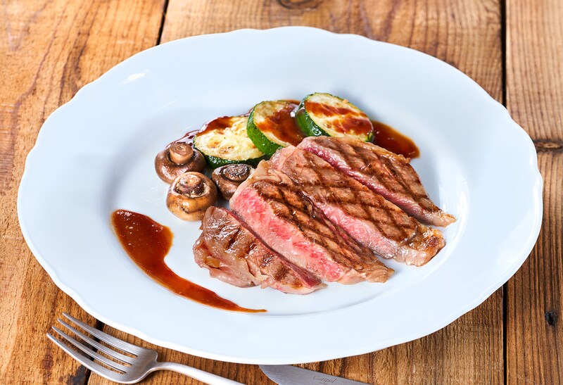 モッタイナイビーフ（国産牛 1kg）　OMI -Tokyo Beef Select-　ステーキ