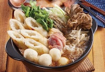 比内地鶏の出汁がしみしみ～！秋田名物のきりたんぽ鍋