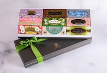 個性的で華やかな箱がかわいい！横浜の老舗フレンチの技が生きた手作りクッキーセット