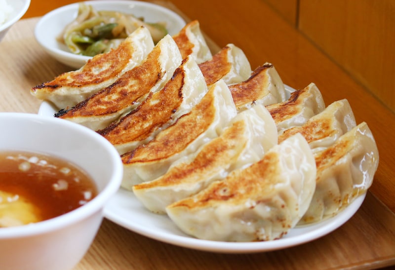 秋元康さんはじめ、日本全国にファンを抱えるおうち餃子の最高峰