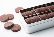 濃厚カカオと塩のアクセントが心を掴む、新概念のクッキー缶