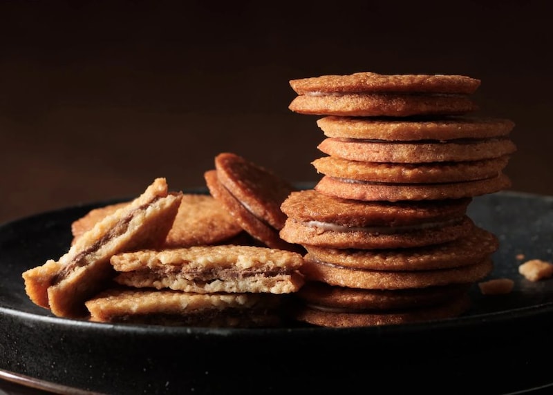 あまりの人気に予約販売に変更！KEYUCAプロデュース「ドルチェフェリーチェ」の新感覚スイーツ「FLOOM塩キャラメルショコラサンド」