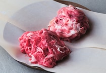 「おいしい肉選びは店選び」が実感できる黒毛和牛の名店の小間切れセット