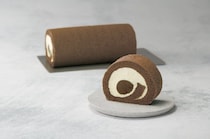 nana’s green tea 店舗で人気の「ほうじ茶ロールケーキ」がオンラインストアで販売開始！今だけお試し価格でお得