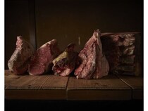 【東京都港区】ナショナル麻布が京中の加藤謙一氏と唯一無二の熟成肉を共同開発！本店で数量限定発売