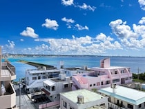 【沖縄県北谷町】1フロア1部屋・全5室の隠れ家ホテル「The Shore INN COAST LIFE」、北谷港に誕生