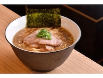 【東京都中央区】「ラーメン屋 トイ・ボックス」店主・⼭上貴典⽒監修！「ラーメンGINZA TON BOX」誕生