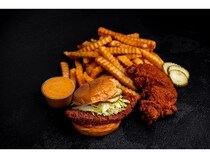 【東京都目黒区】カリフォルニア発のMAIN CHICK HOT CHICKENが日本初上陸！中目黒で限定POP UPを開催